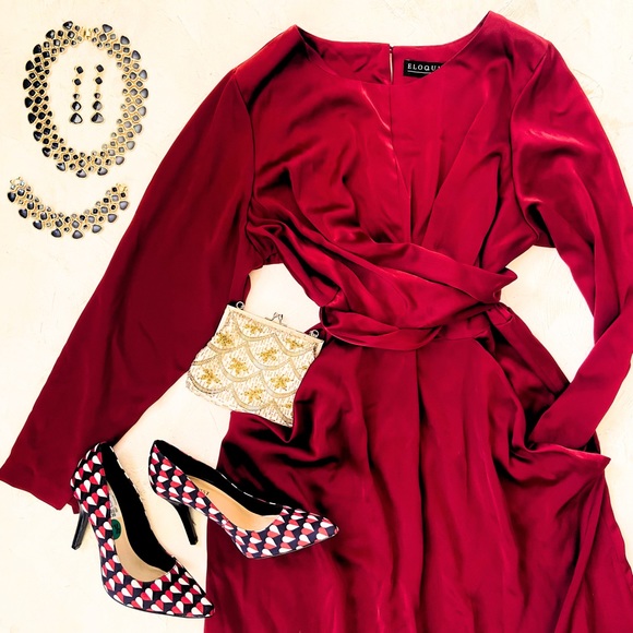 Eloquii Dresses & Skirts - Red Eloquii Tie Front Dress